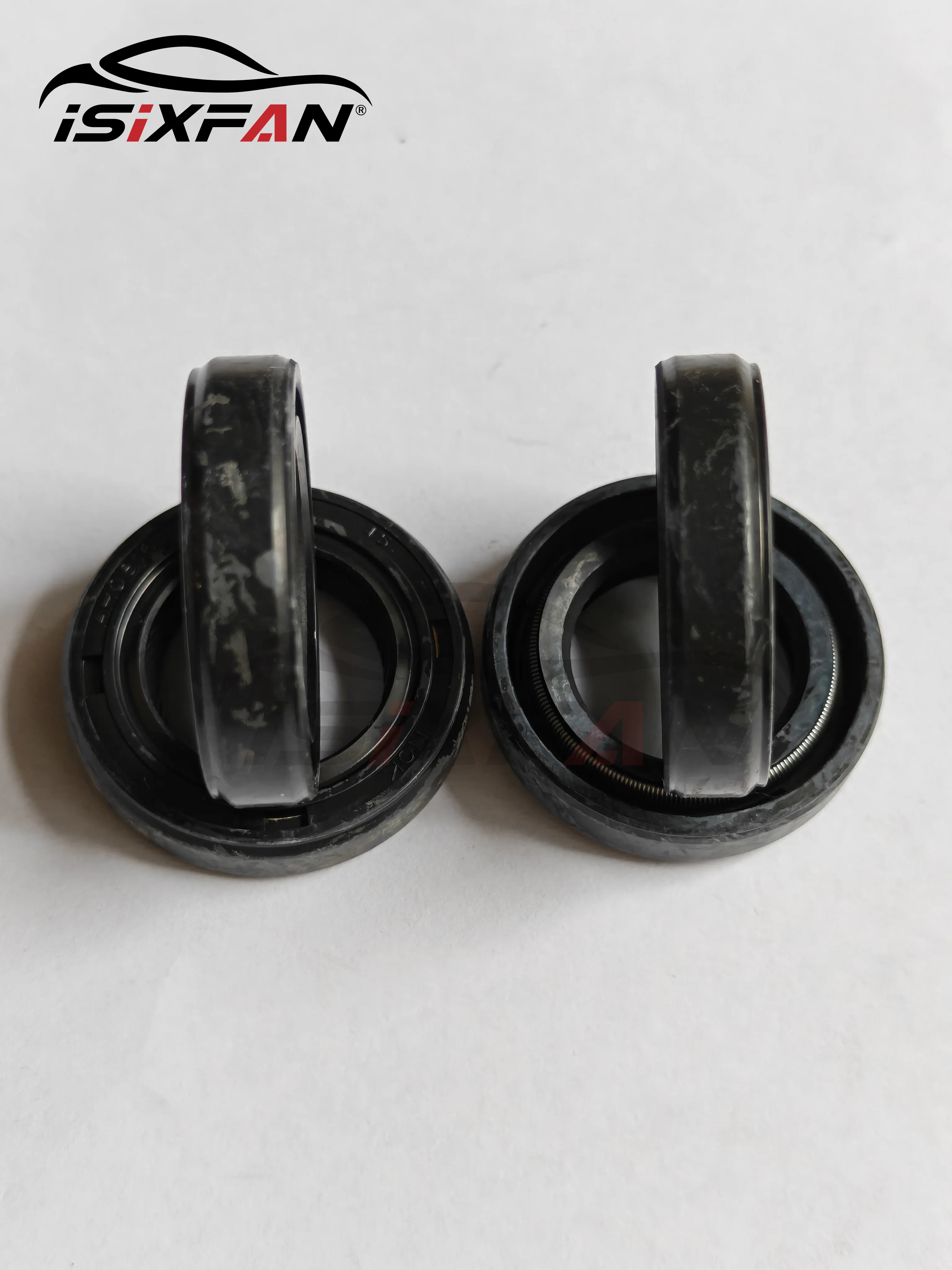 Auto Parts  FKM Rubber  Pump Seal  Original 15165-70010 AH0816E  18-30-7