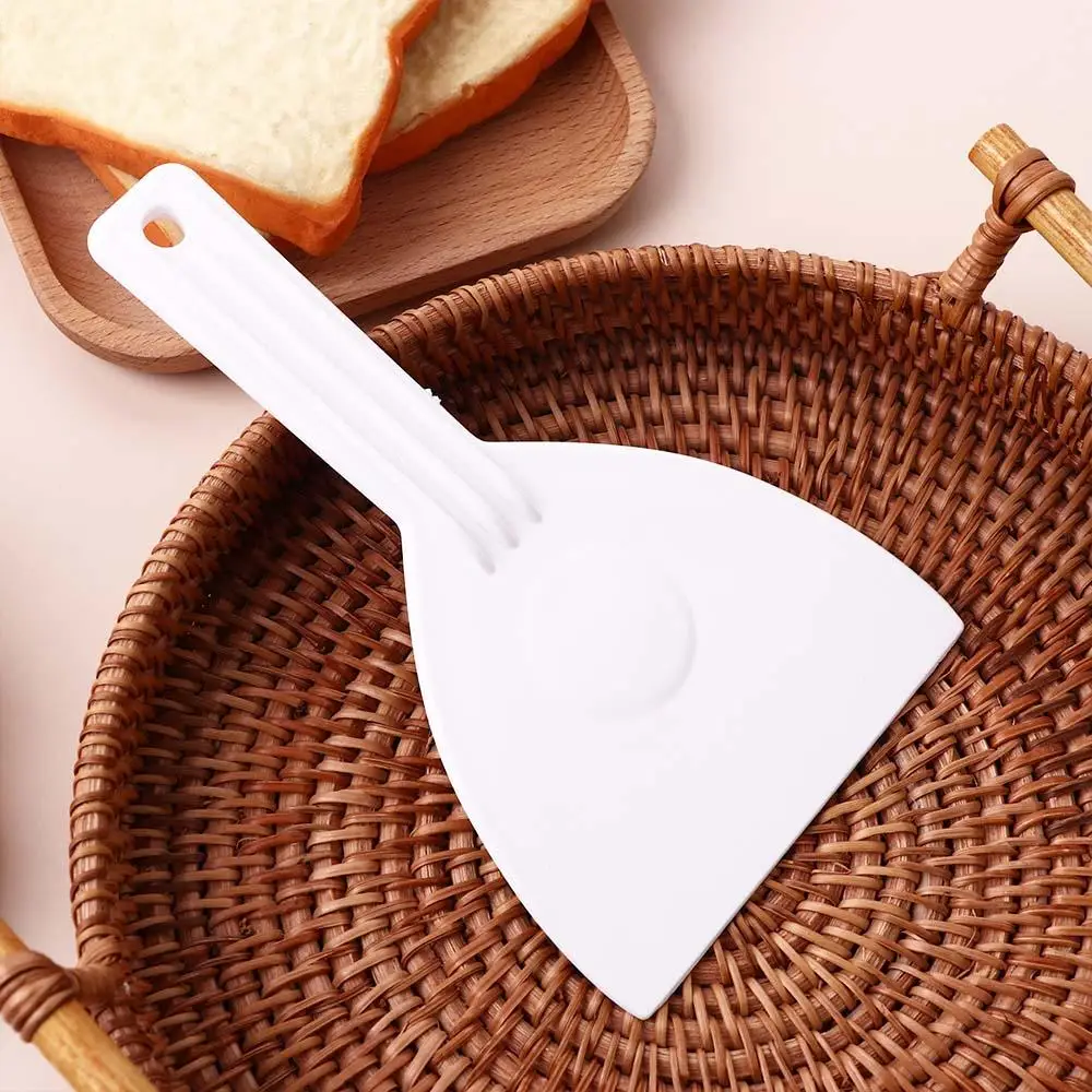 

Baking Pizza Trimming Multipurpose with Handle Plastic Scraper Bench Dough Cutter Chopper
