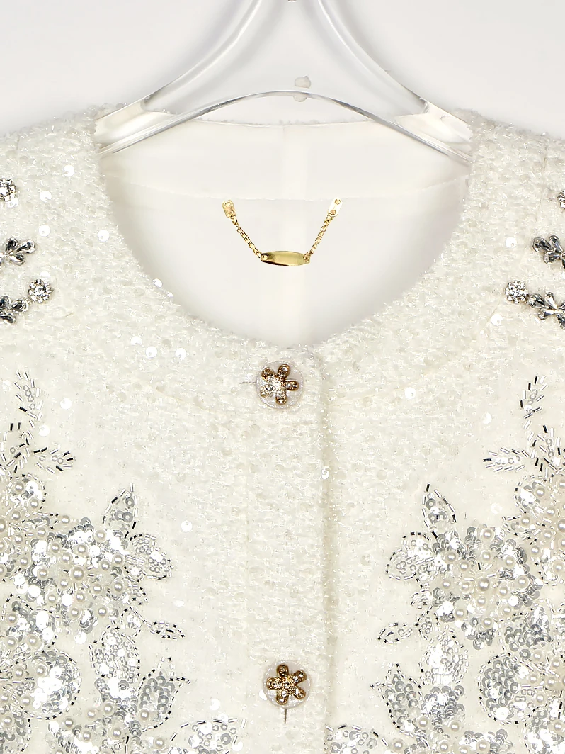 New fashionable and elegant light luxury socialite heavy industry beaded round neck single-breasted small fragrance style jacket