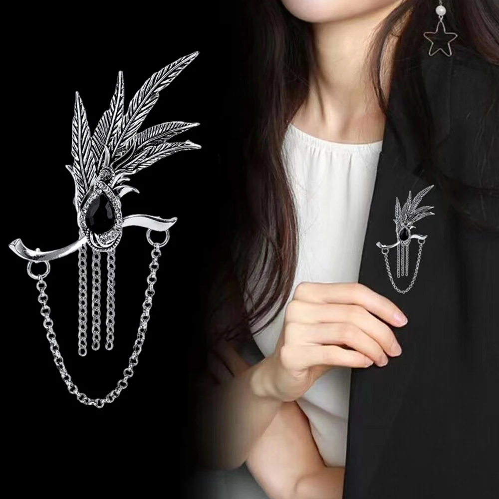 Spiel Liebe Und Deepspace Sylus Cosplay Abzeichen Metall Brosche Kostüm Dekoration Mode Quaste Revers Pins Unisex Party Zubehör