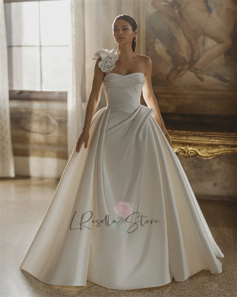 LRosella High Quality Italy Satin Handmade Flowers Pleat Sweetheart Neckline Court Train Custome Wedding Dress Lace-up