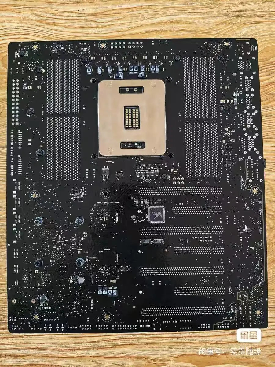 ASUS X99-E WS/USB 3.1 motherboard, supporting Intel Xeon Scalable series CPUs, quad-channel DDR4 memory, and PCI-E 3.0.