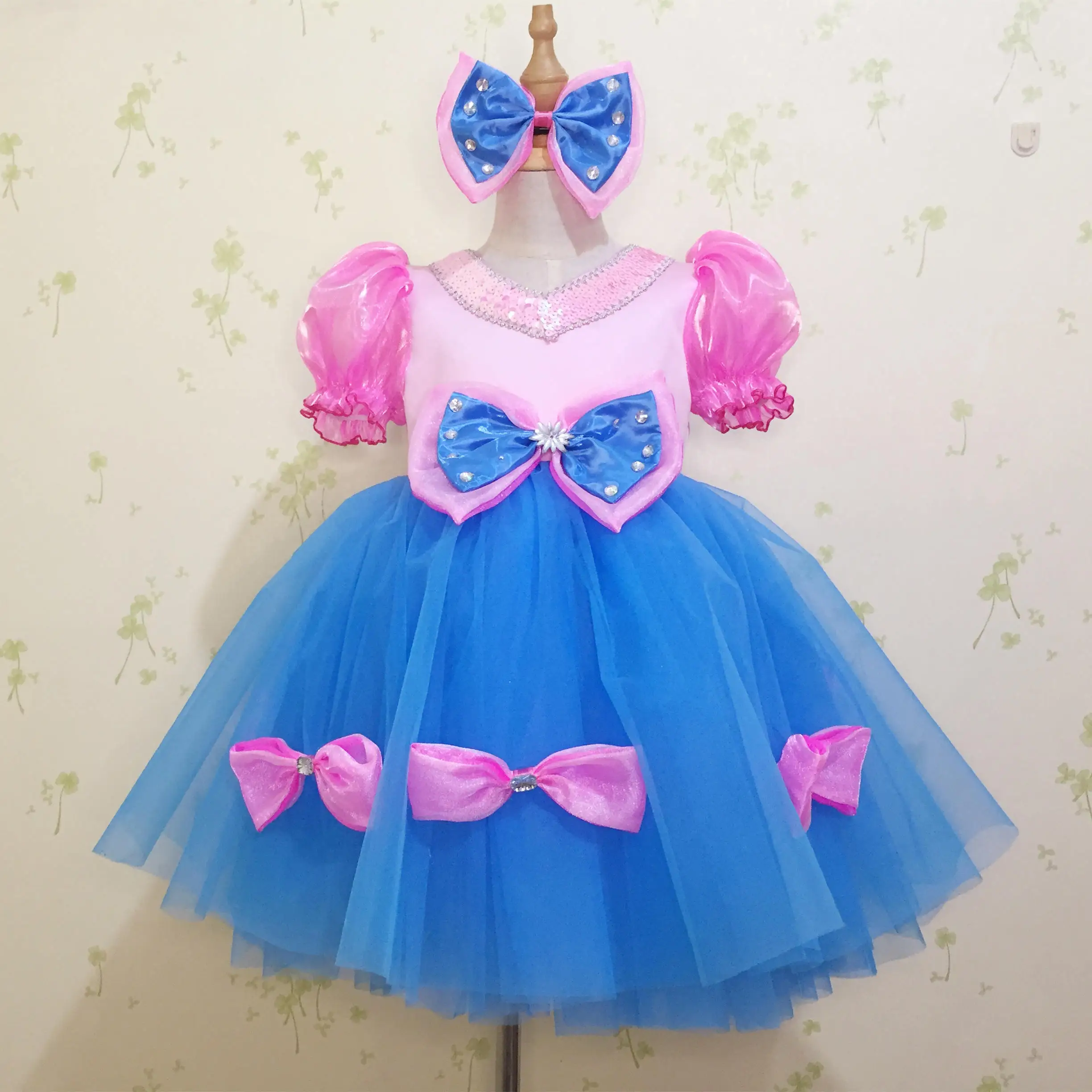 Vestido de Performance Infantil para Meninas, Estilo Princesa Fofo, Saia Volumosa, Traje de Dança Adorável
