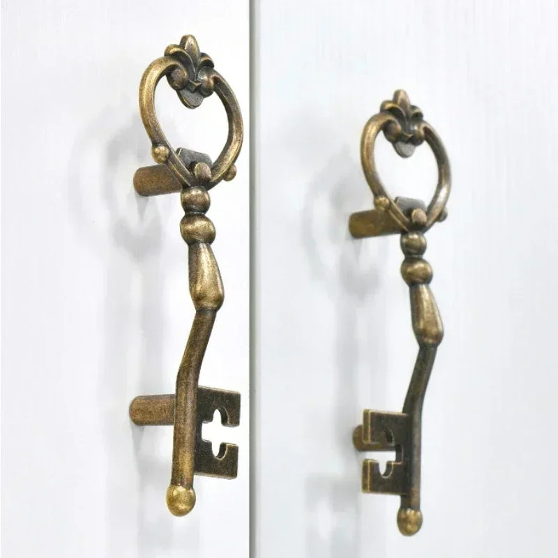 5PCS Key Shape Pull Handles,Retro Antique Bronze Farmhouse Style,Decorative Kitchen Wardrobe Drawer Cabinet Pulls