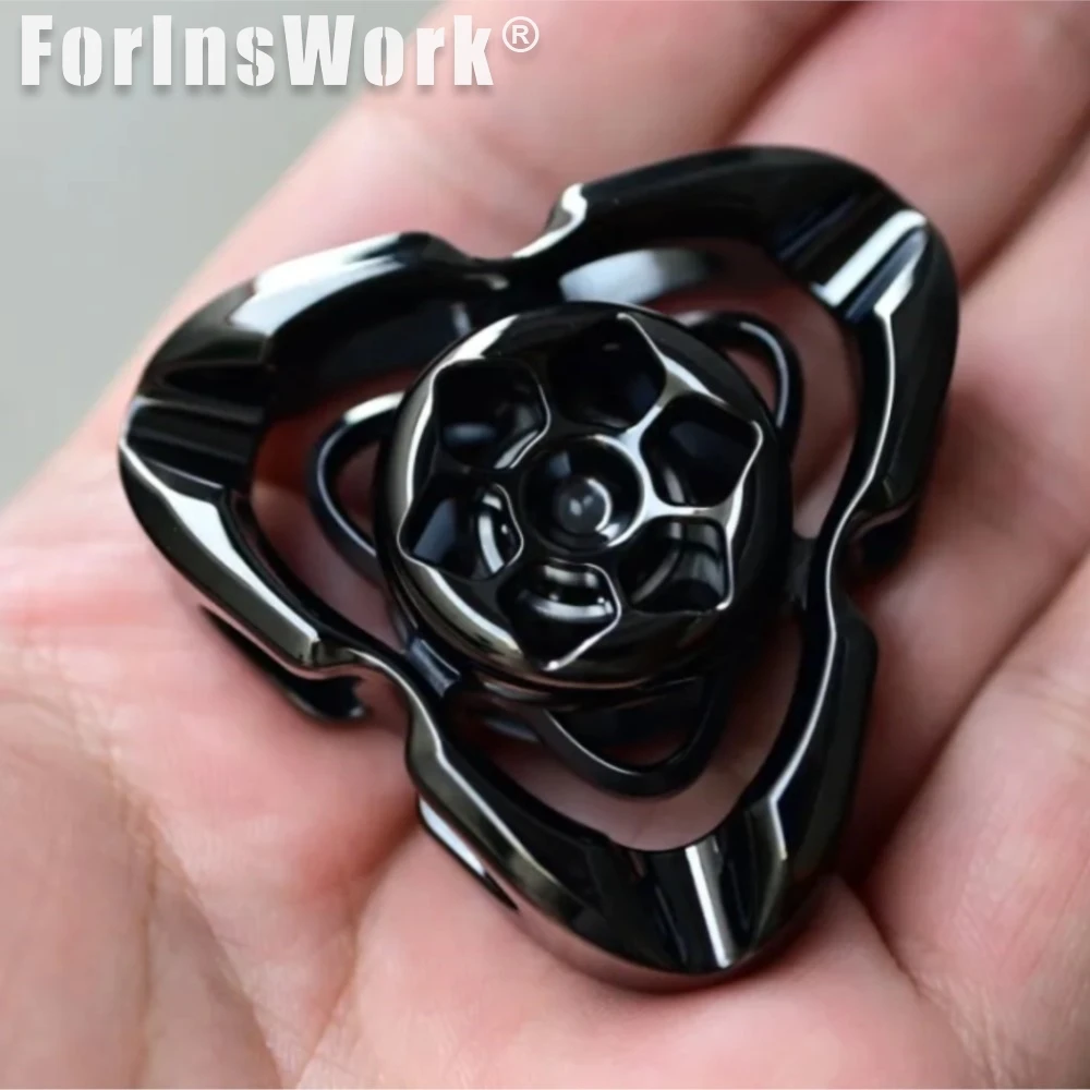 La couche intérieure de Luxe T MAX, conception creuse peut ajouter des perles de 6mm pour améliorer les sentiments de Rull Fidget Spinner