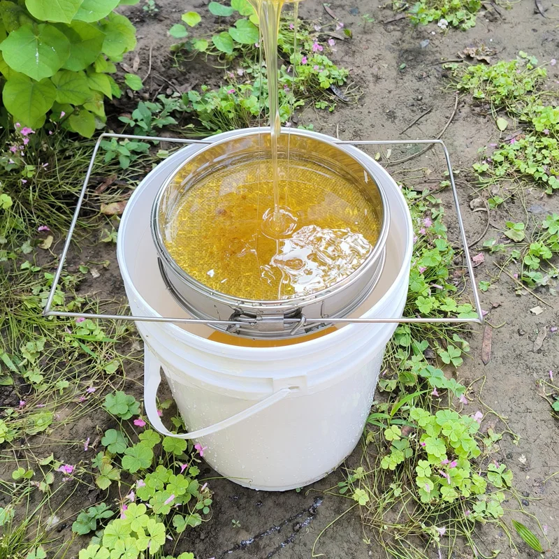 Honey Strainer- Double Sieve Honey Coarse And Fine Filter, SS Honey Extraction Tools Double Layers Adjustable Arms Bee Sieve