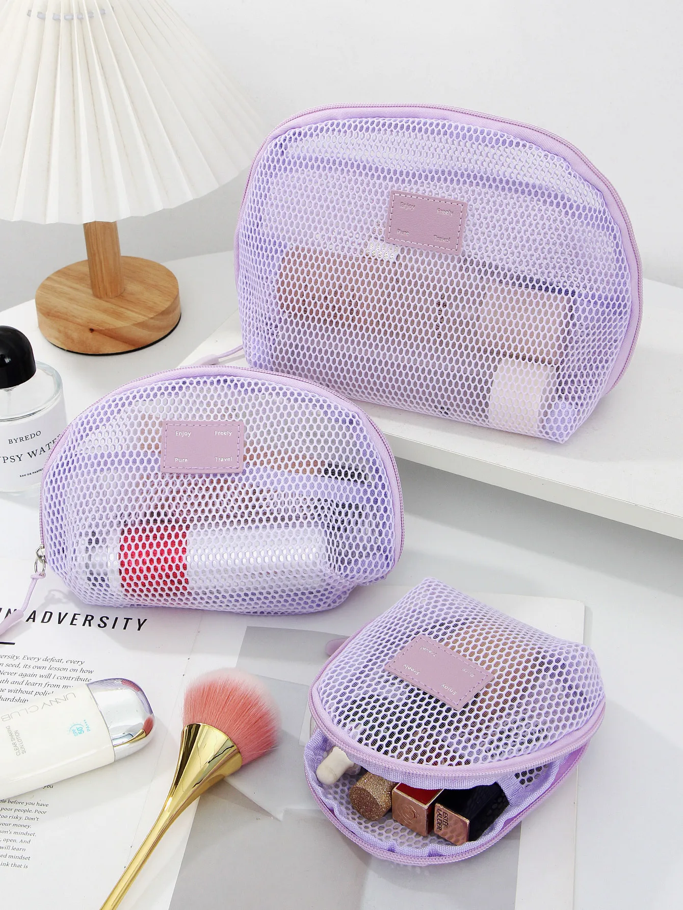 Bolsa de maquillaje de malla transpirable para mujer, bolsa organizadora de artículos de tocador de viaje, bolsa de lavado de cosméticos ligera para lápiz labial, elementos esenciales para el cuidado de la piel