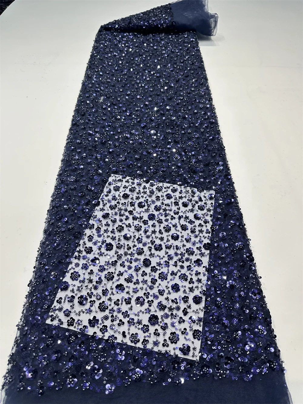 アフリカレース生地 2025 ゴールドスパンコールビーズ刺繍新郎ナイジェリアブライダル高品質フレンチチュールレース生地結婚式用