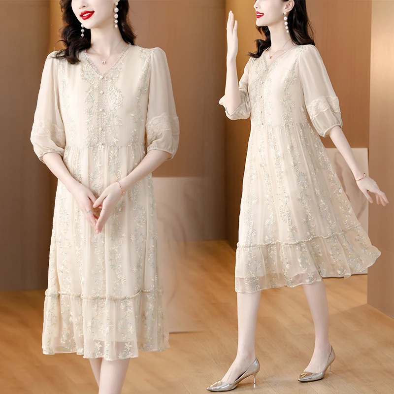 2023 Spring/Summer New Loose Embroidery Lace Spliced Short Sleeve Dress Women's V-Neck Apricot Silk Large Over Knee Long Dress