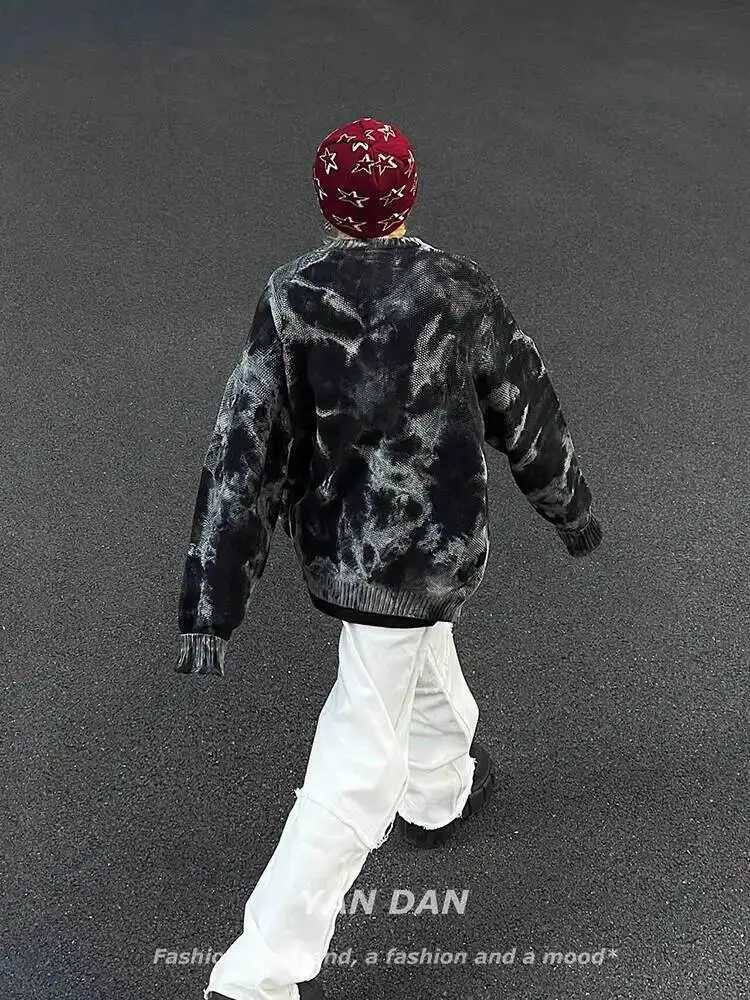 Gothic Punk Men's Knitting Sweater Retro Tie Dye Gradient Knit Sweater Black Street Style Hip Hop Fashionable Pullover Outerwear