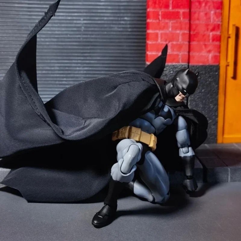 2025 ใหม่ Ct ของเล่น Batman Masterpiece Batman Mavericks 126 Action Masterpiece Dc Justice League Hashem Masterpiece Dark Night