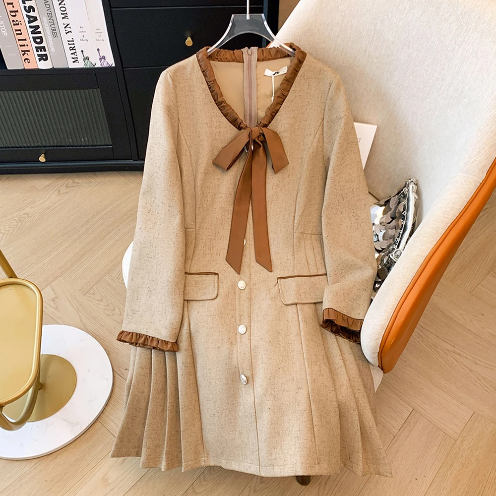 

Plus-size women's spring and autumn loose comfortable casual commuter dress light coffee color lace-up long-sleeved dress large