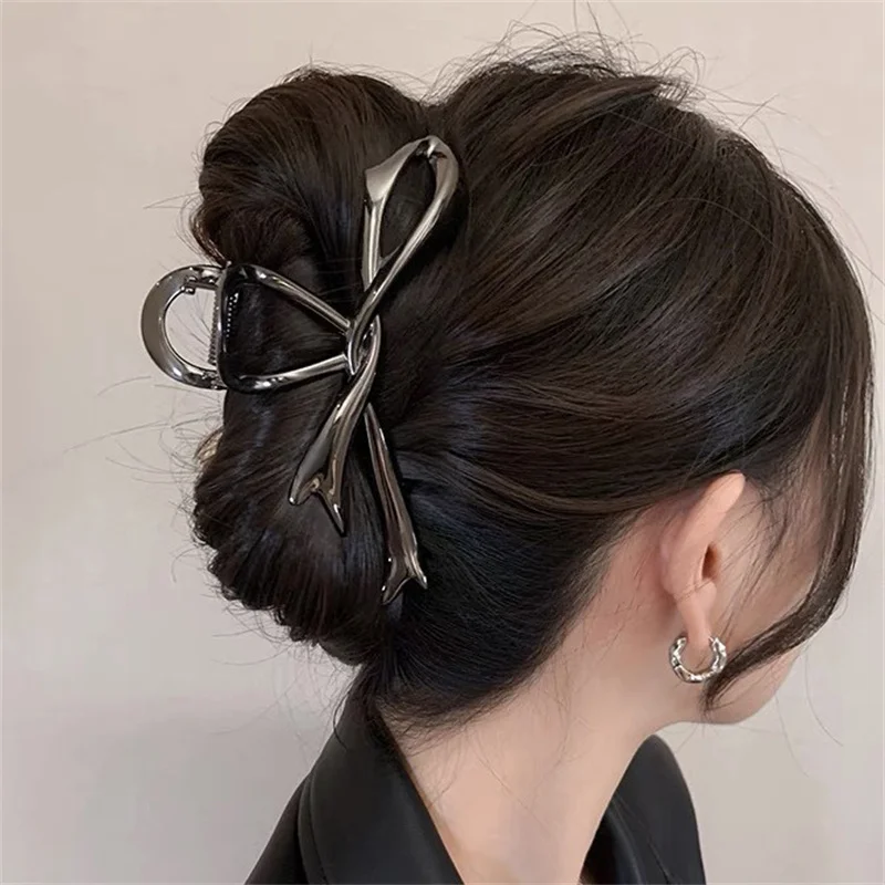 Artiglio per capelli con fiocco geometrico unico alla moda per donne e ragazze, elegante regalo di gioielli per accessori per capelli con coda di cavallo