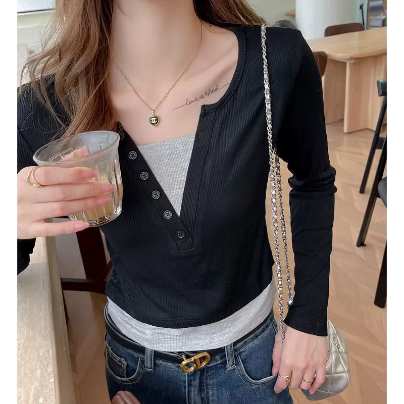 

Shoulder Button Fake Two Tops Slim Slim Long Sleeve Color Collision Bottom T-Shirt Soft Knit Simple Versatile Women