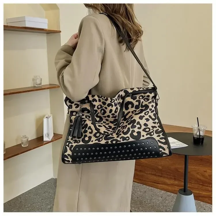 Leopard Print Large Handbag, Autumn Winter Casual Large Capacity Shoulder Bag, Women's Rivet Motorcycle Bag Trend