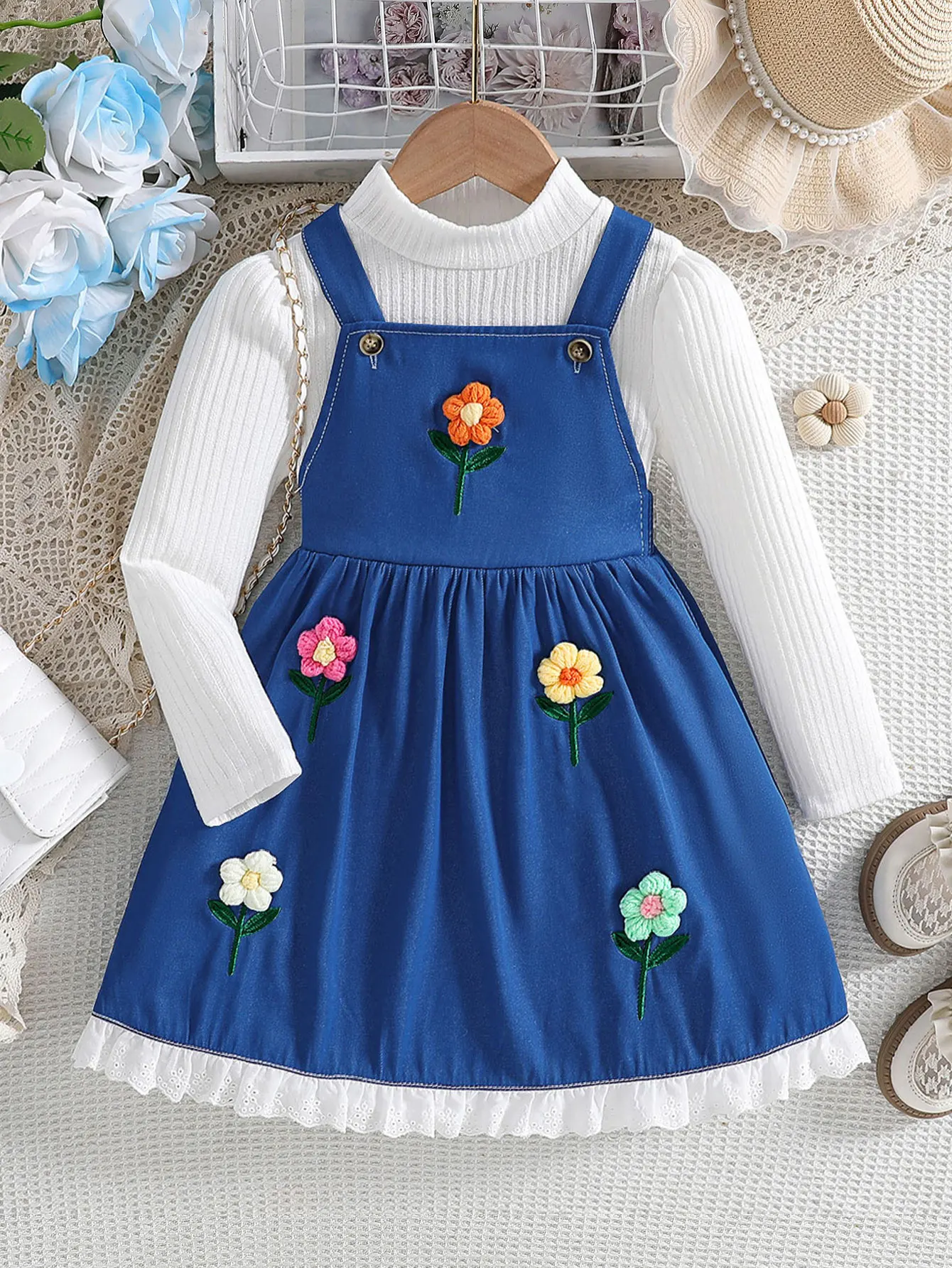 

Топ с длинными рукавами и воротником-стойкой для девочек + романтическое 3D-цветочное (джинсовая ткань), лоскутное кружевное платье на передник, сладкий комплект