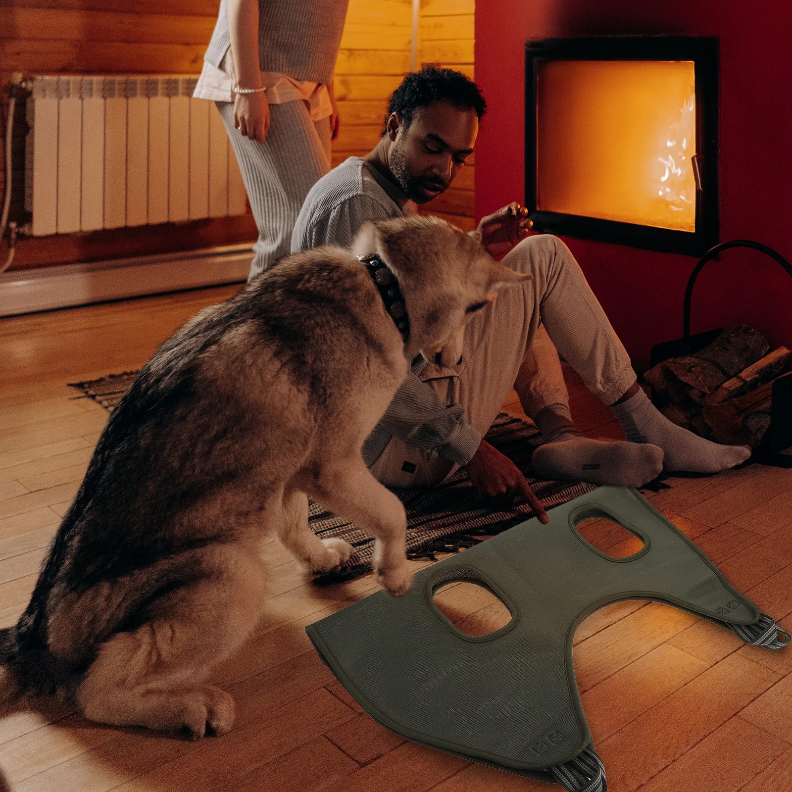 

1Pcs Practical Pet Grooming Hammock Helper Durable Sponge Net Material for Nail Trimming Dog Cat Grooming Assistant Pet Beauty