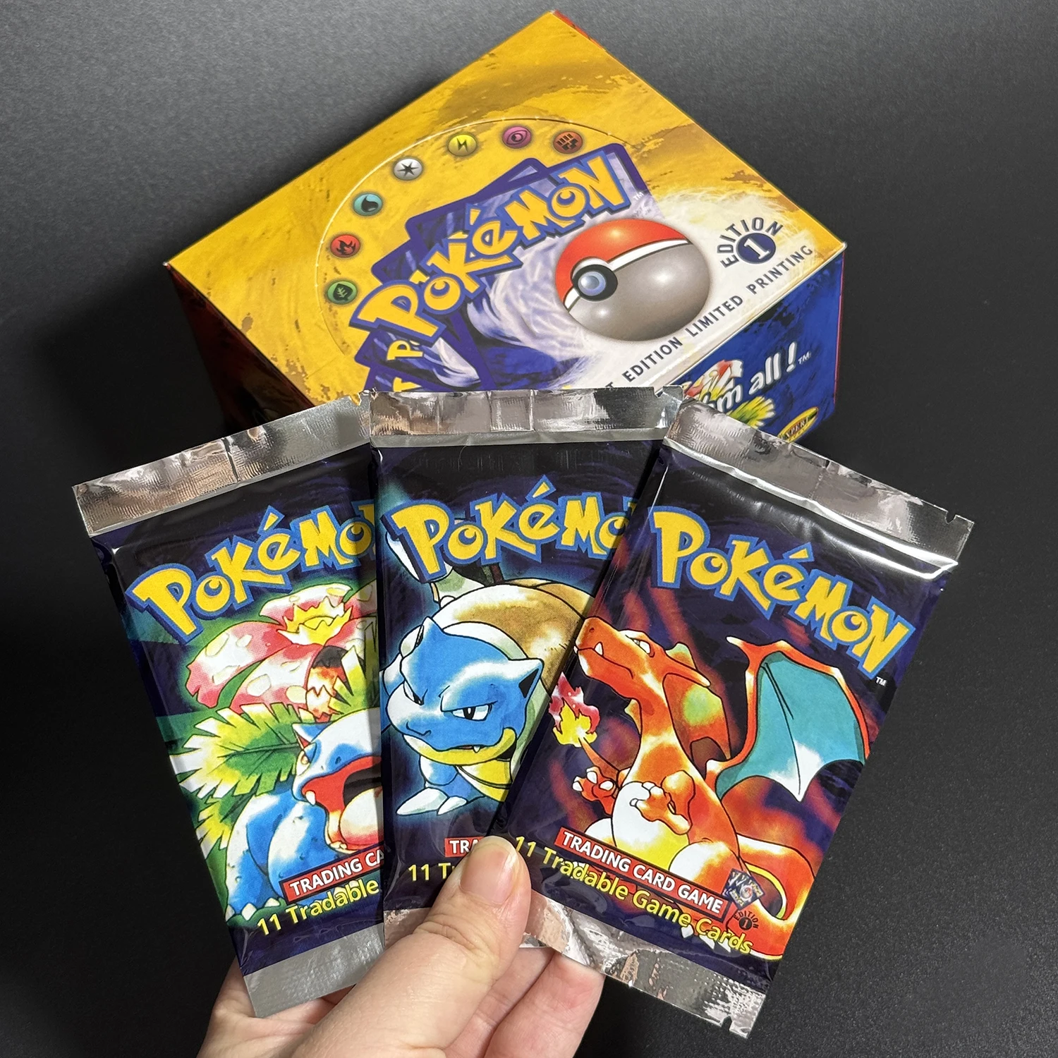 PKM 1ST طبعة معركة الداعم حزم الكلاسيكية قاعدة مجموعة الوكيل أرواق لعب Charizrd Blastoise Venusaur جمع PTCG لعب الصبي هدية