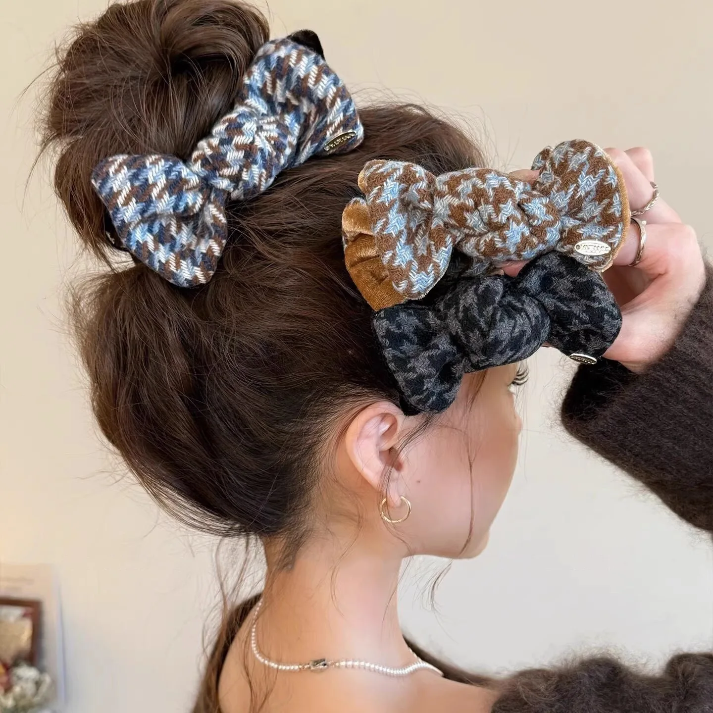 1 Stück Herbst und Winter elegante graue Wollschleife Dutt Haarspange, süße hohe Pferdeschwanz-Haarspange Haarschmuck Kopfbedeckung