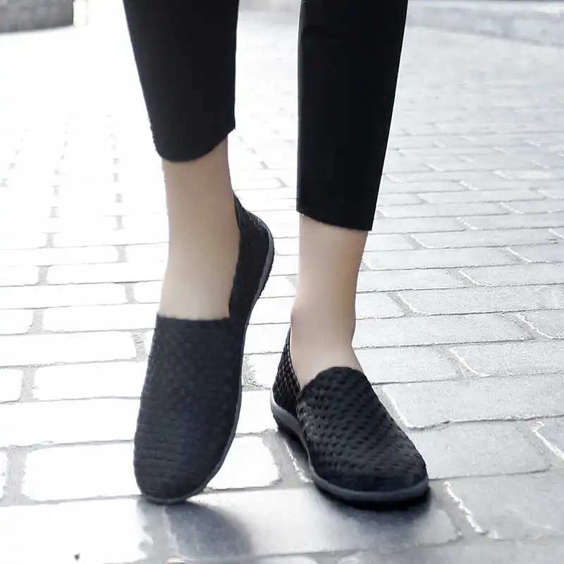 

Женские кроссовки из натуральной кожи на шнуровке для прогулок и скейтбординга, белые спортивные кеды