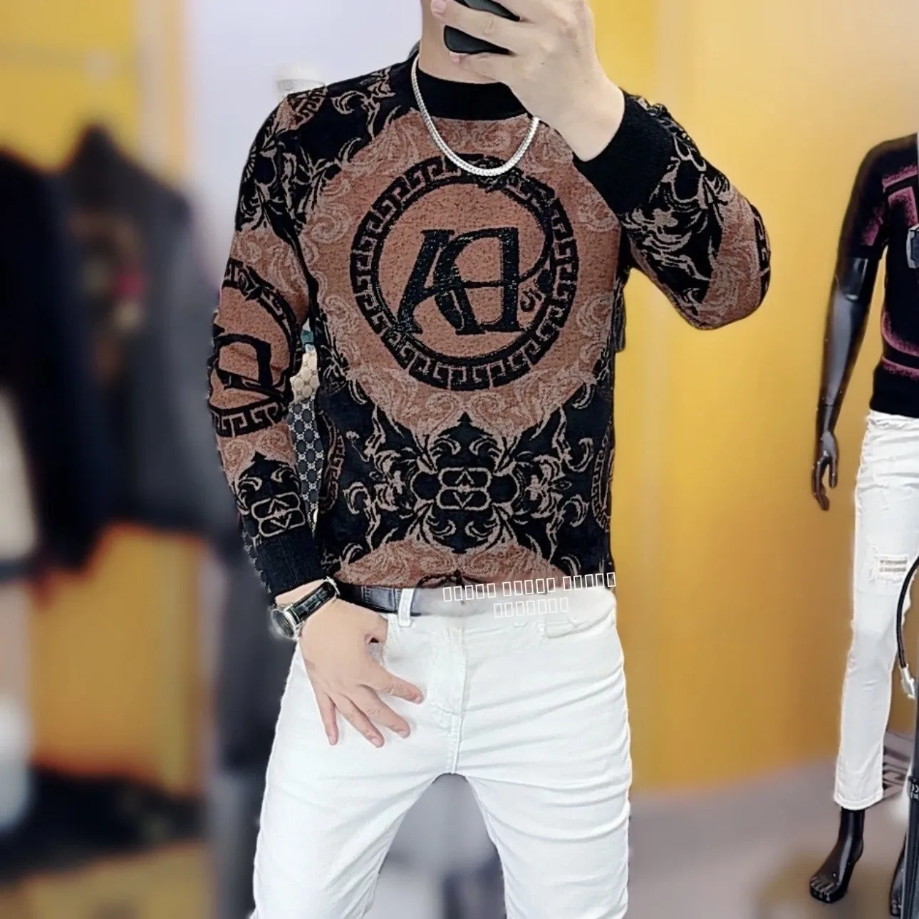 

Velvet Knitted Sweater with Embroidery And Rhinestone round Ne Slim Fit Elastied Knitwear for Men Winter New Sle Casua...