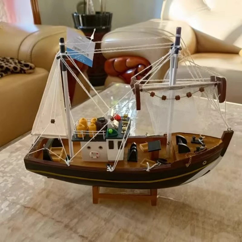 Adornos de velero mediterráneo de vela suave, modelo de barco de madera maciza europea, decoraciones ligeras, regalos de lujo, decoración del hogar