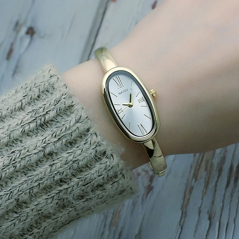 Famous Brand Women Watch Ladies Gold Watch Roman Scale Oval Dial Bracelet Watches Luxury Gift  Quartz Wristwatches Dropshipping