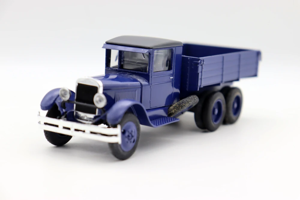 Nuovo modello pressofuso di auto giocattolo in scala 1/43 ZIS-6 Flatboard Truck urss per regalo di raccolta