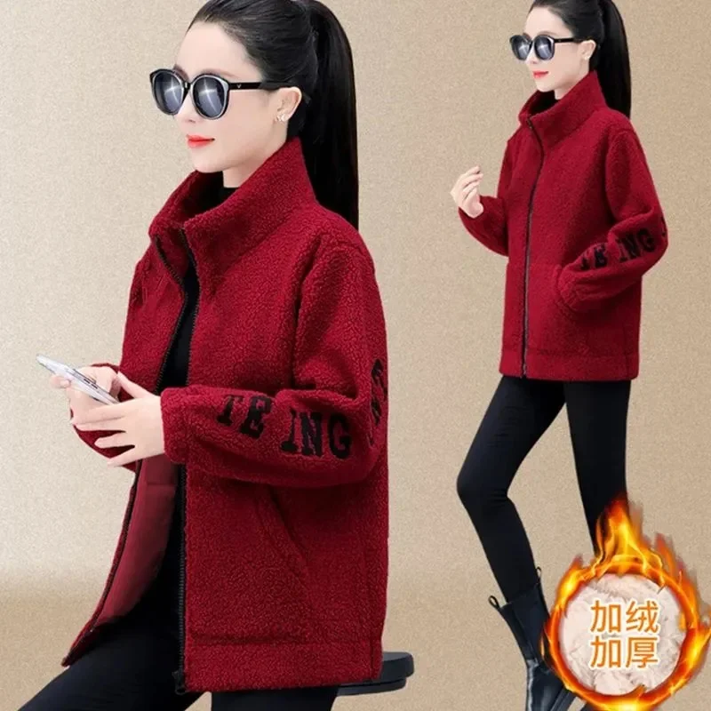 Coat Women\'s Winter 2023New Velvet Padded Embroidery High-Grade Cashmere Jacket Female Warm Casual Outerwear Cashmere Top Ladies