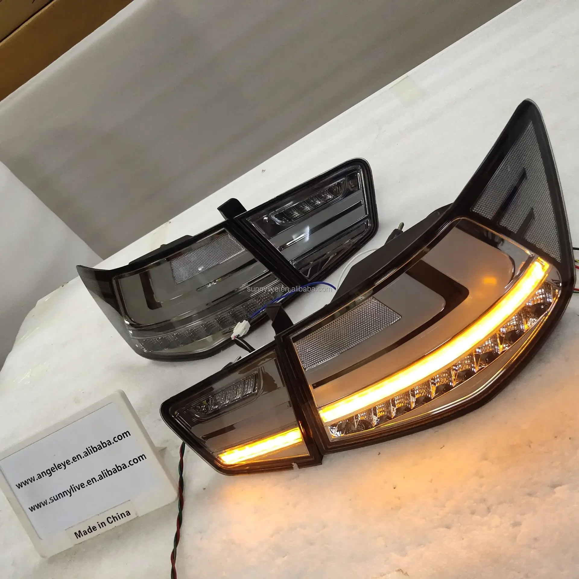 AIROW For KIA Cerato Forte Sedan LED Tail Lamp Black Color 2009 -13 Year WH