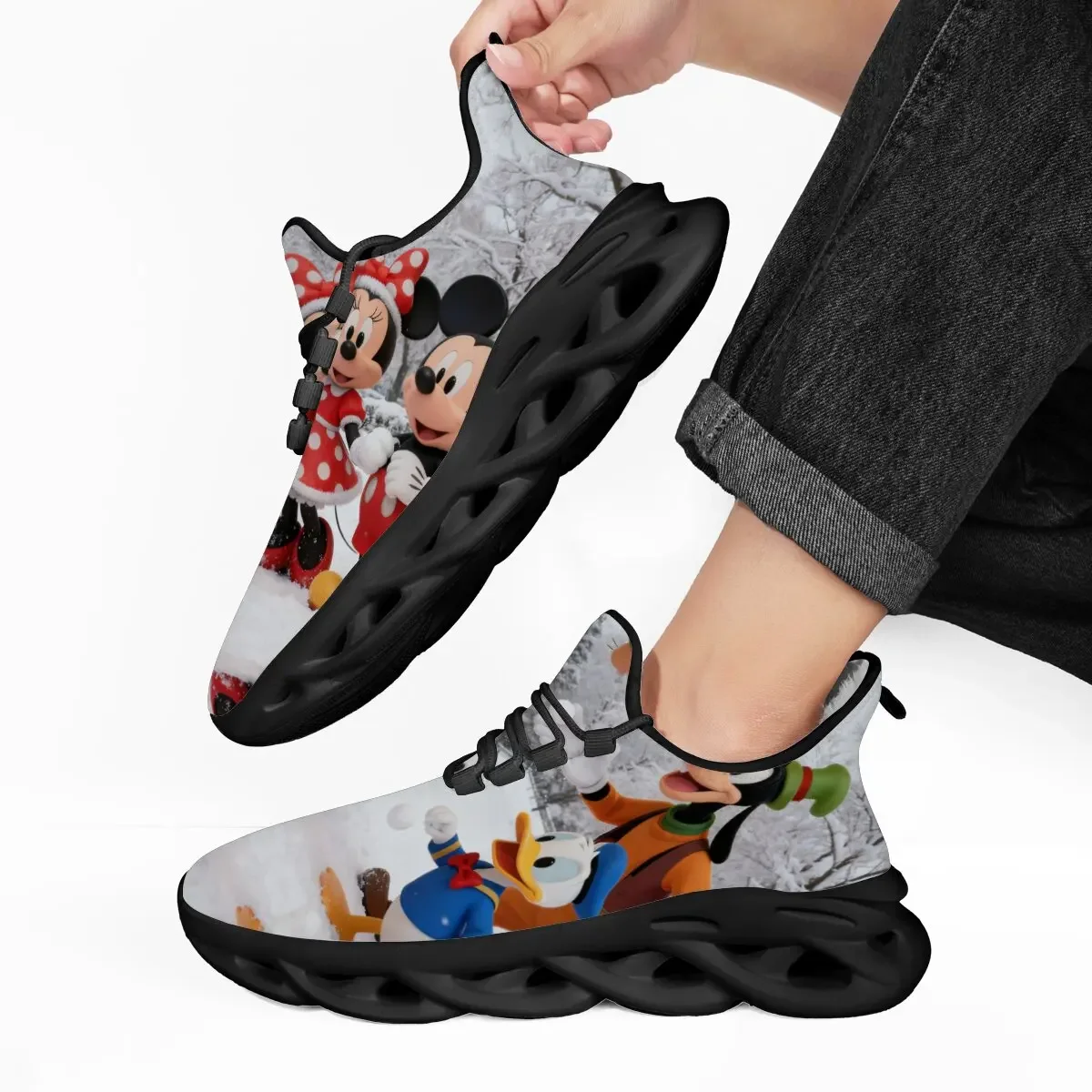 

Mickey Mouse Shoe Fashion New Winter Fleece Warm Men Shoes Disney Series Women Running Sneakers Zapatos Minnie Mouse Niña