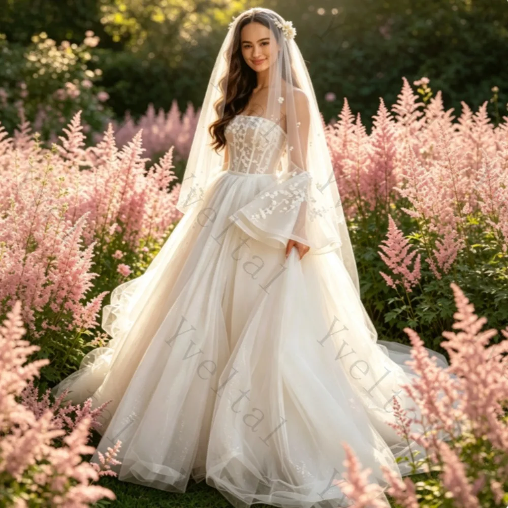 Customized Elegant Dignified Two Pieces Butterfly Sleeves Wedding Dresses Lace and Dazzling Glitter Charming Fashion Bridal Gown