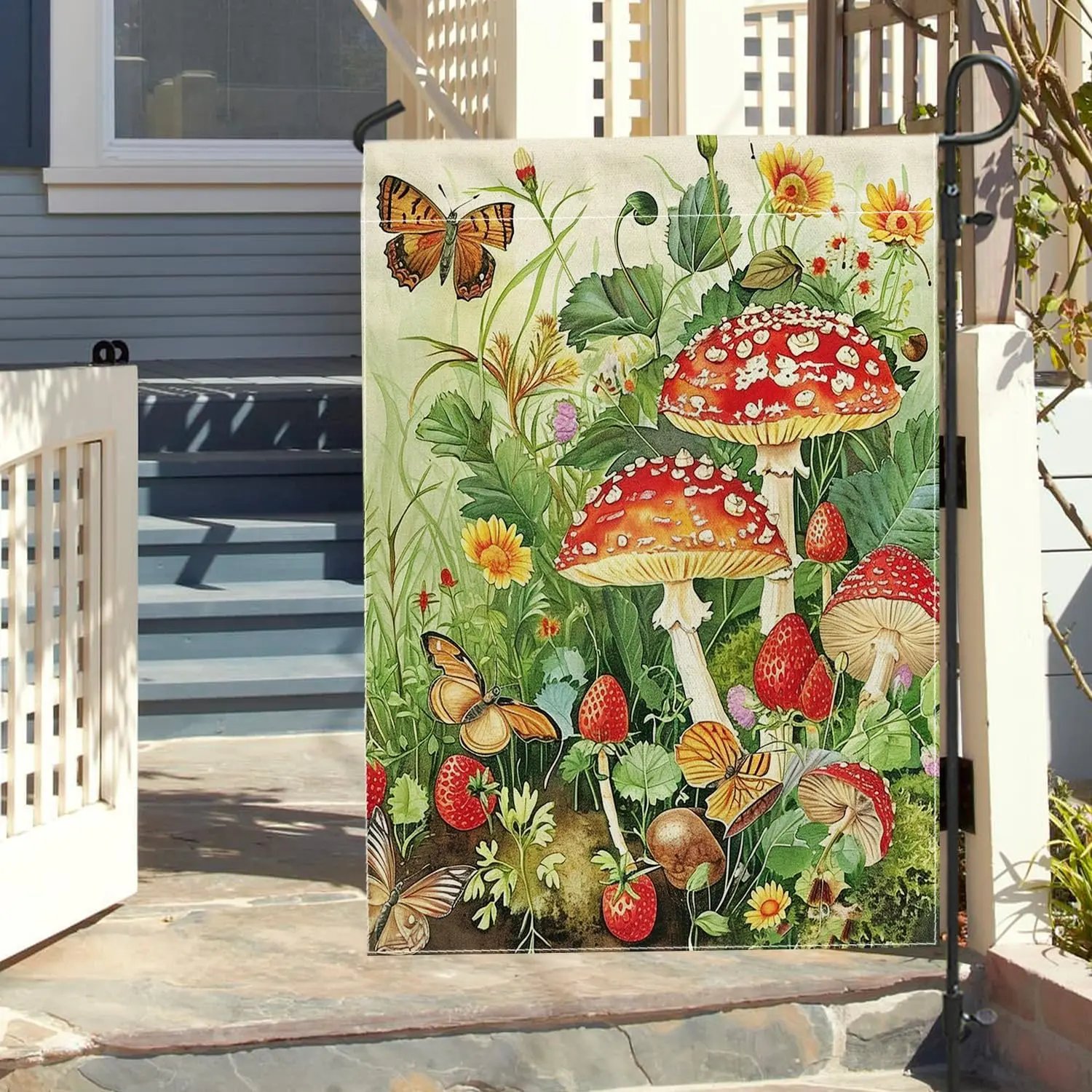 Spring Garden Flag Butterfly Mushroom Strawberry Green Leaves Plants Retro Farm Fairy Floral Green Linen Decorations Yard Ou SSL