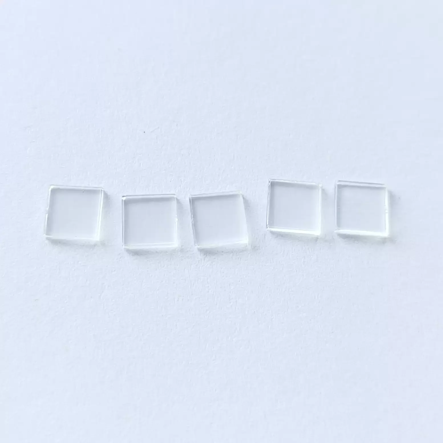 5pcs  5x5mm DOE Diffractive Optical Element Laser Homogenizer Lens Laser Scanning Projection Sheet Compatible with Visible Light