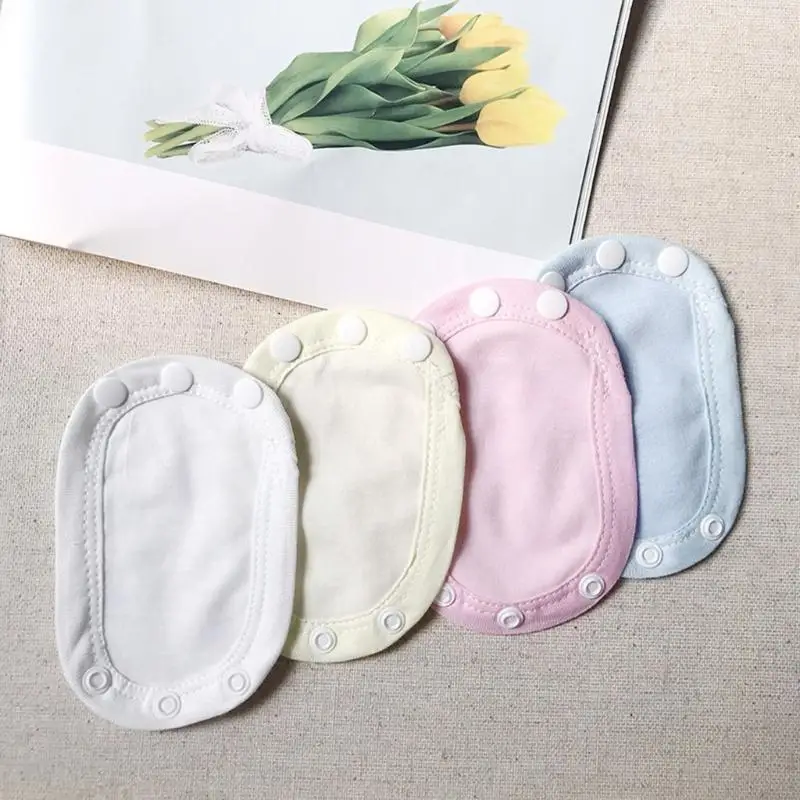 581F – ensemble 4 ajusteurs vêtements pour bébés, en plastique, extension à pression à l'entrejambe, tampon en coton