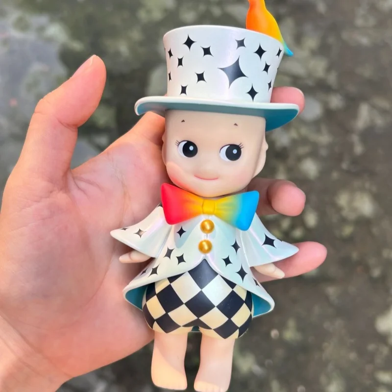 

2025 Sonny Angel Mini Figures Magician Angel Series Best Of You Magician Artist Collection Ornaments Doll Fans Birthday Gift Toy