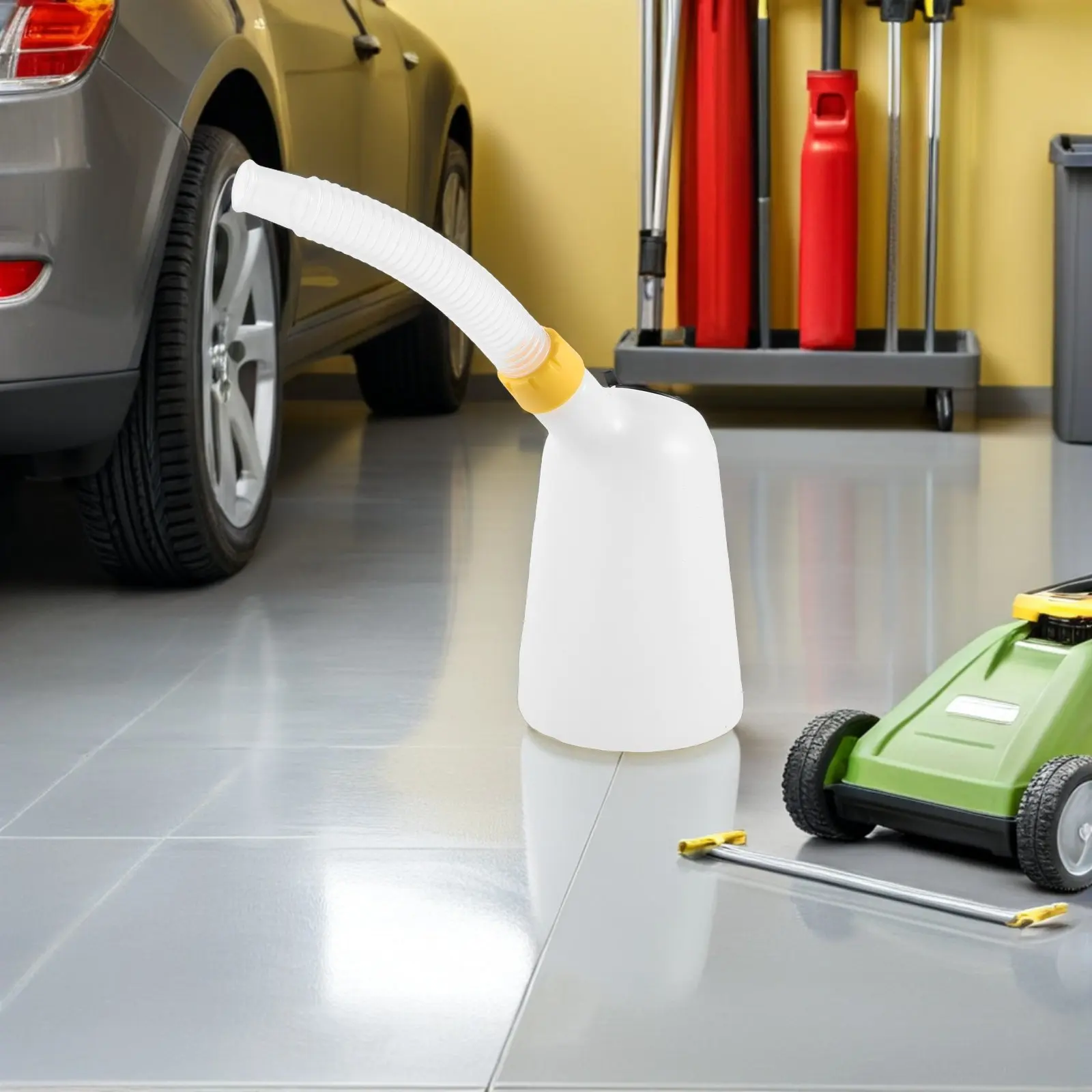 Motor Oil Dispenser Portable 2L Plastic Can Long Bendable Spout Leakproof Handle Spill Proof Automotive Engine Oil