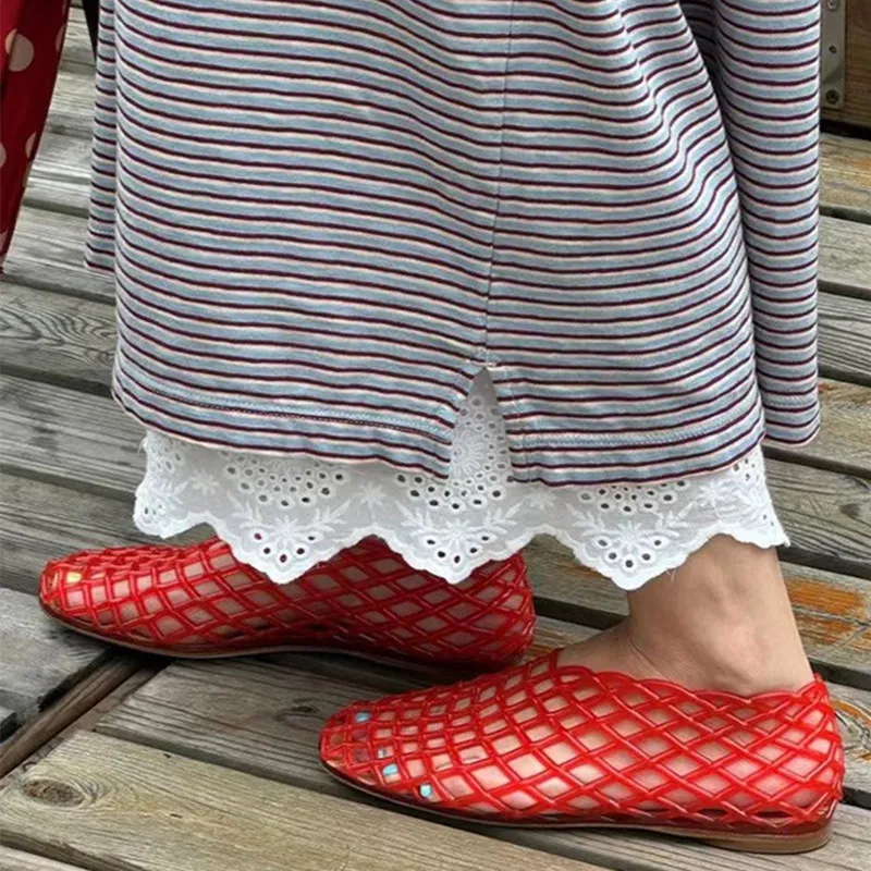 Ins style Fashion Transparent Jelly Shoes Women Hollow out Loafers Flats Casual Vacation Beach Summer Sandals Walking Lazy Shoes