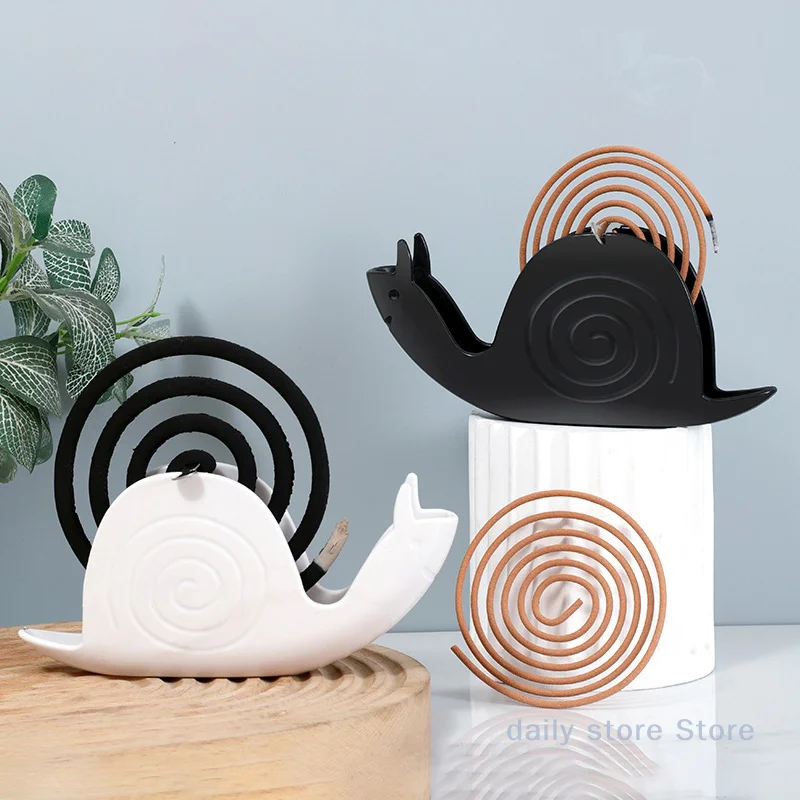 

Creative Snail Shape Mosquito Coil Incense Holder Shelf Retro Unique Stand Cute Ornament For Home Bedroom Decoration