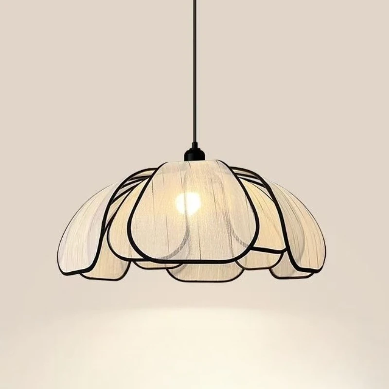 Vintage Petal Shape Chandelier, European & American Art Style Decor Lamp for Tea Room, Homestay, Hotel, Bedroom & Living Room