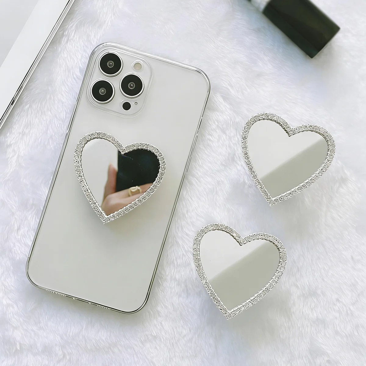 

Self-Adhesive Heart-Shaped Rhinestone Phone Case Accessories, Fashionable and Creative Phone Case