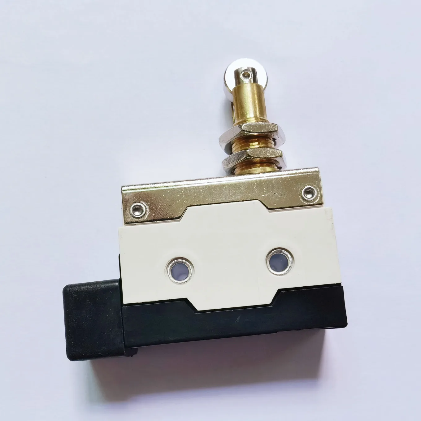 Original new 100% roller button limit switch stroke switch ZCN-L507A ZCN-L507C ZCN-L507D ZCN-PR508V ZCN-PR508H