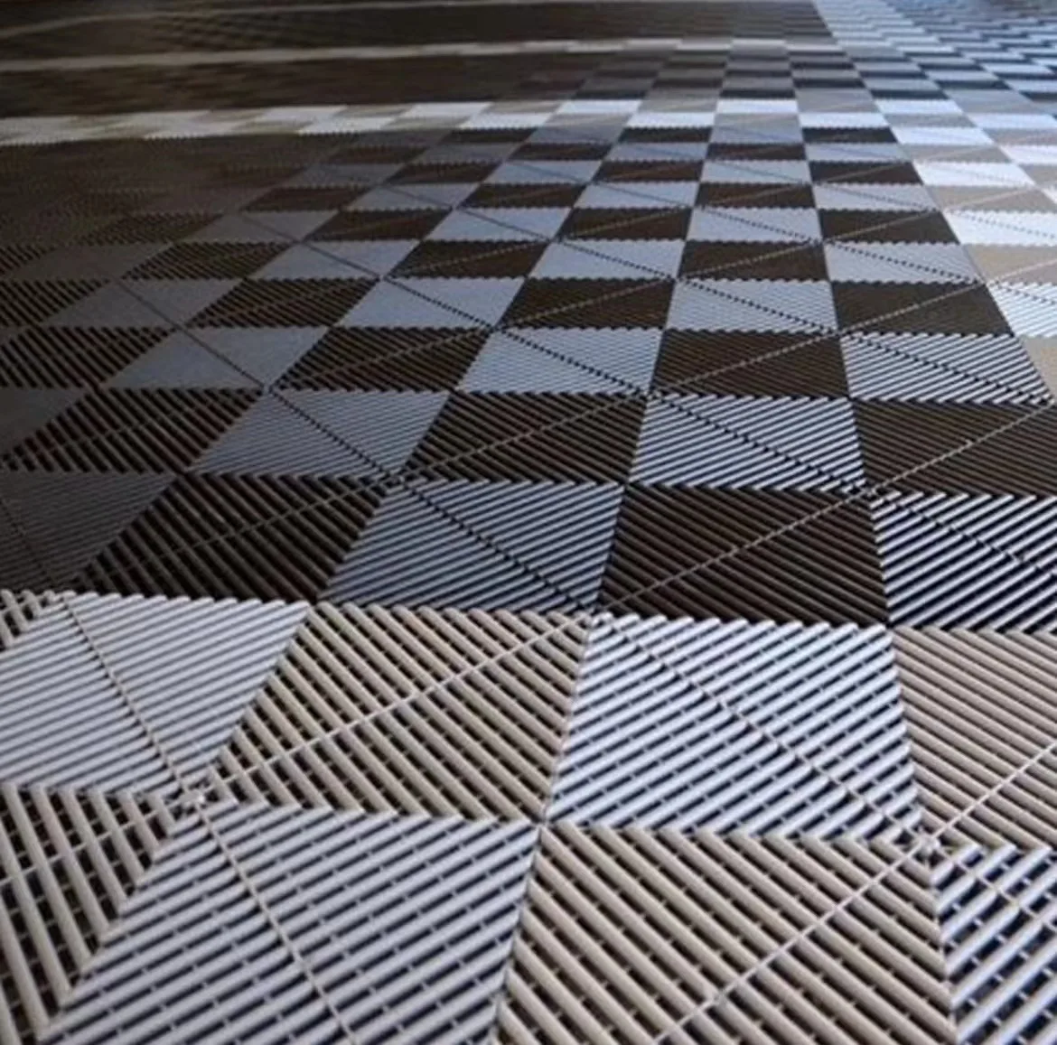 New Design Best Price OEM Accept Sports Use for Indoor Vinyl Flooring Plastic SPC Flooring Factory in China