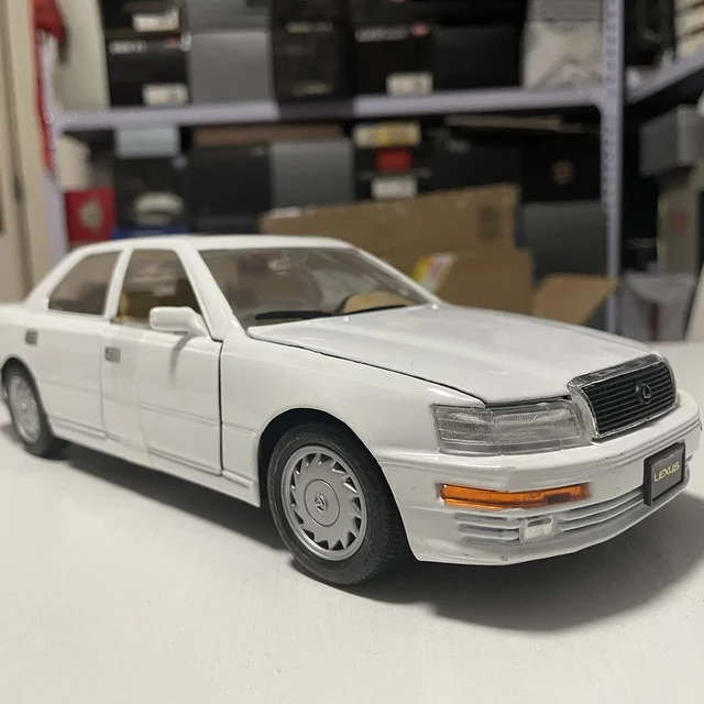 Die-cast 1:18 Scale Lexus Ls400 Ucf10 Simulation Alloy Car Model Metal Toy  Gift Adult Hobby Collection Static Souvenir Display - AliExpress