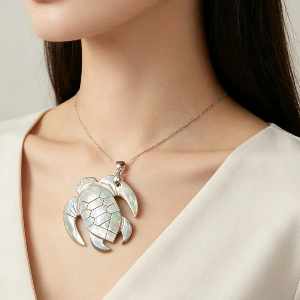 Natural Freshwater Black Shell Polished and Carved Turtle Shape Single-Hole Pendant with Bail DIY Accessories for Necklaces