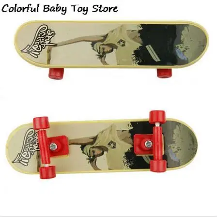 1ชิ้นน่ารักมินินิ้วสเก็ตบอร์ด Fingerboard สเก็ตบอร์ดนิ้วของเล่นของขวัญสำหรับเด็กผู้ชายเด็กงานเลี้ยงของเด็กโปรดปราน