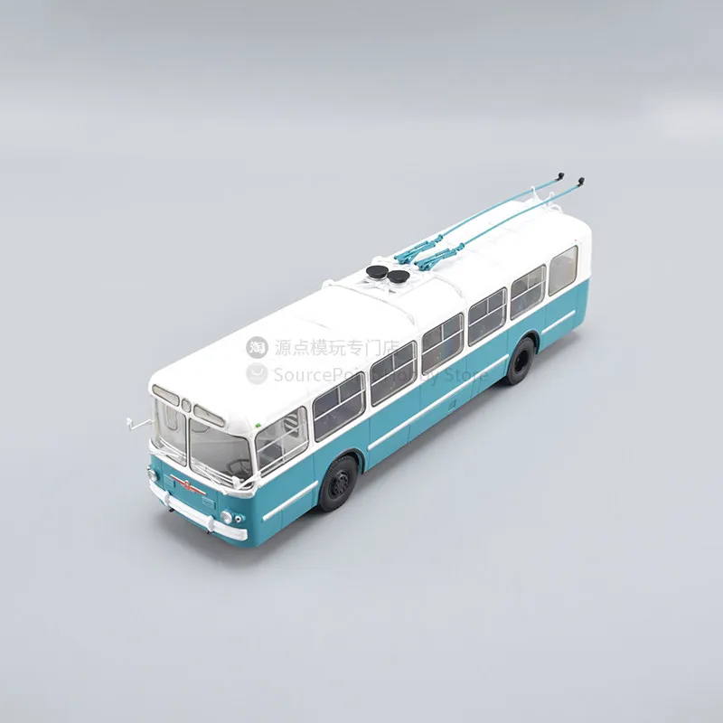 Diecast 1:43 Scale ZIU-5G Classic Trackless Bus Alloy Car Model view 2