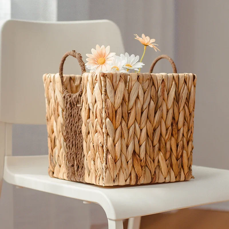 Scandinavian Handwoven Storage Bin EcoFriendly Water Gourd Grass Basket Versatile Organizer for Toys and Laundry