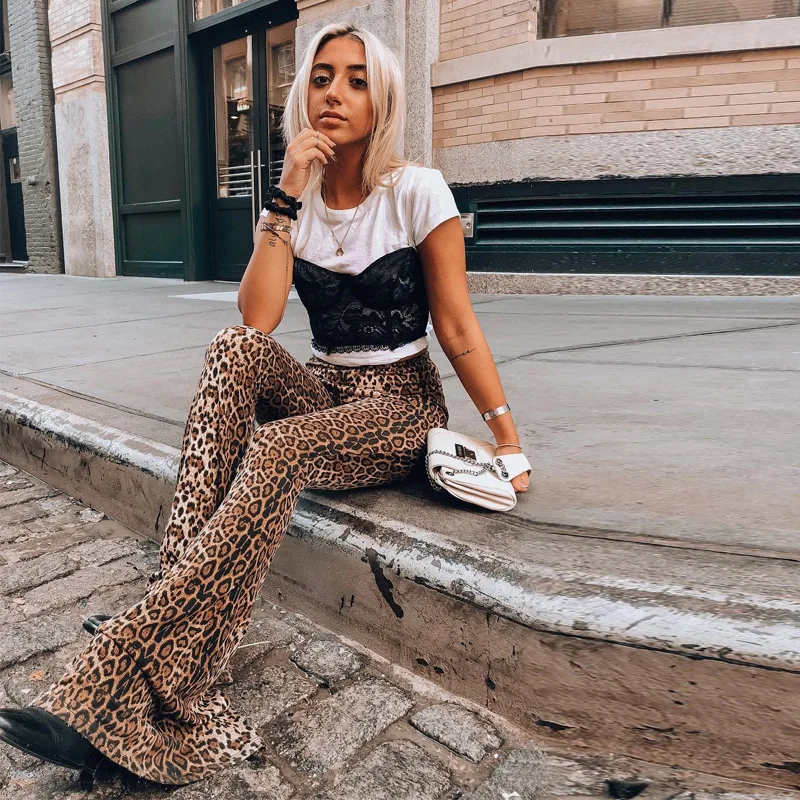 Nuovi pantaloni sportivi svasati slim da donna alla moda a vita alta con stampa leopardata Pantaloni sottili possono essere indossati in tutte le stagioni