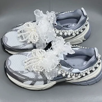 Fashion Bow Pearl Charm Shoes Accessories Handmade Shoes Clip Pearl Rhinestone Shoe Chain For Sneaker DIY Shoes Decoration Gifts